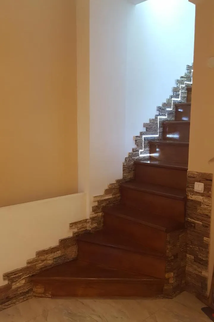 Apartment Rustaveli 1 Tbilisi 0*,  Georgia